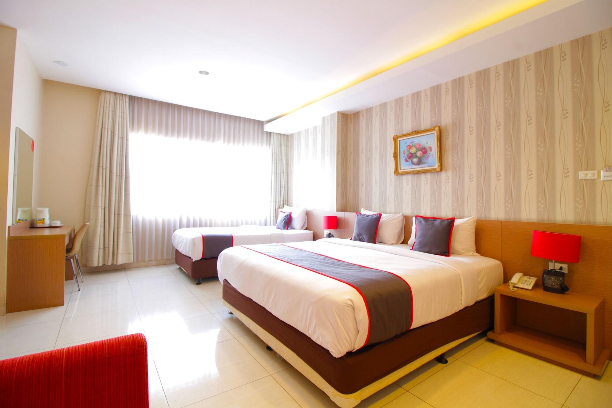Collection O Pasteur Near Paris Van Java Mall Formerly Sweet Karina Bandung Exterior photo