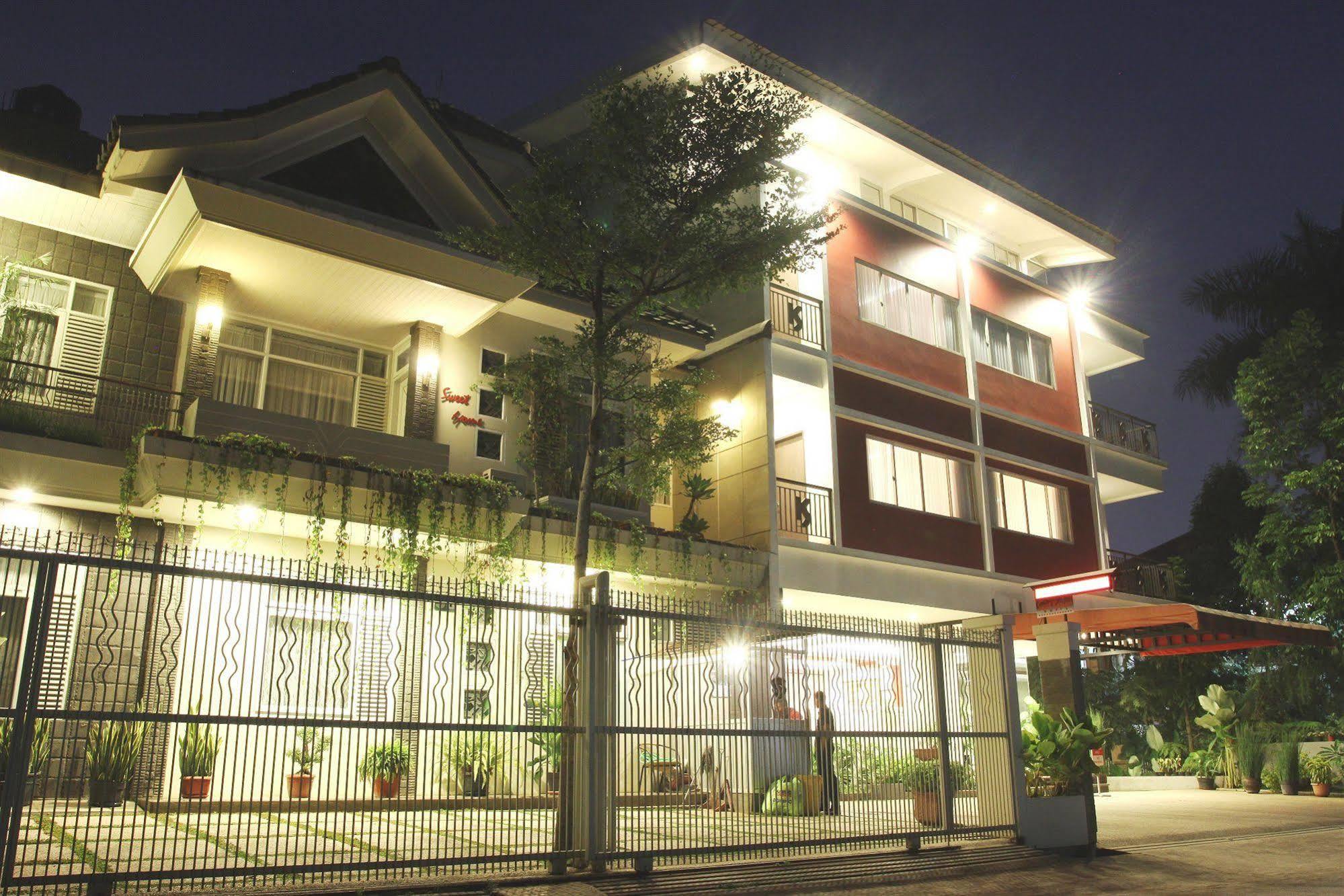 Collection O Pasteur Near Paris Van Java Mall Formerly Sweet Karina Bandung Exterior photo