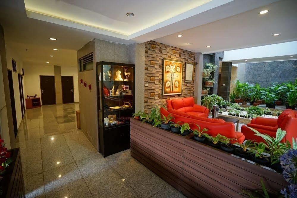 Collection O Pasteur Near Paris Van Java Mall Formerly Sweet Karina Bandung Exterior photo